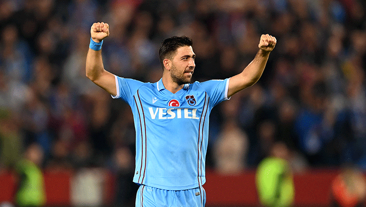 Trabzonspor’da Bakasetas kendisini aşıyor
