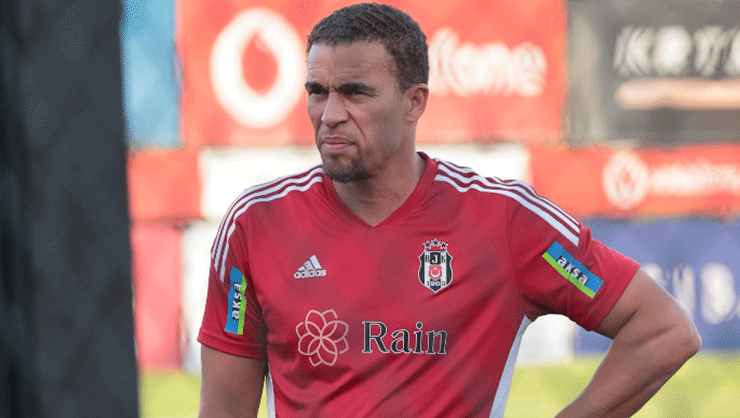 Valerien Ismael’den çarpıcı sözler: Beşiktaş Premier Lig’de oynar