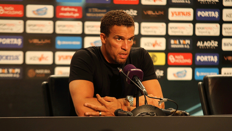 Valerien Ismael’den Montero açıklaması