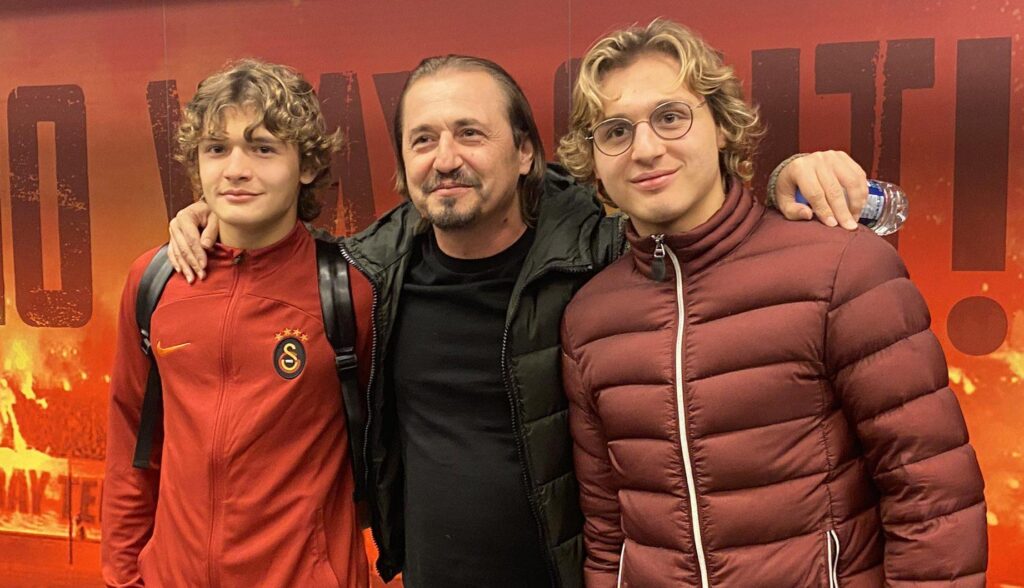 Akman ailesi maçtaydı