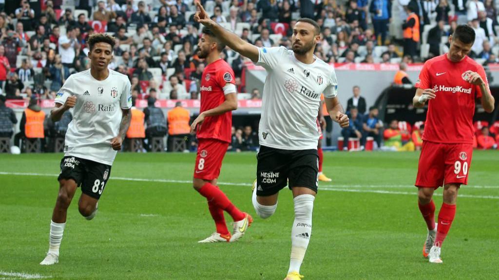 Cenk Tosun’un yeni hedefi Milli Takım’a dönmek