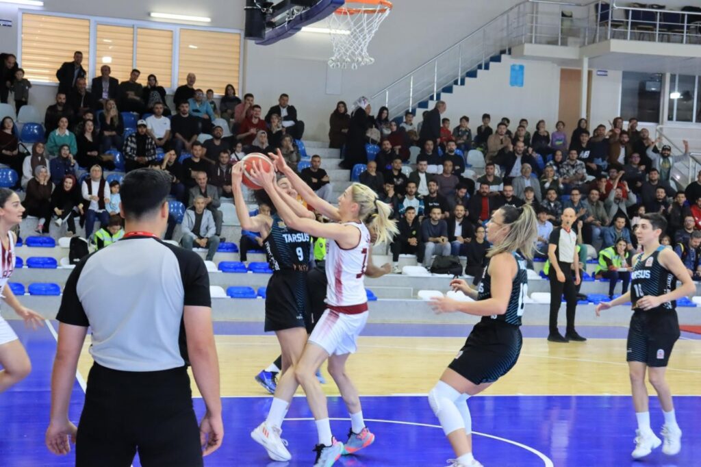 Elazığ İl Özel İdare-Tarsus Belediyesi maç sonucu: 78-64