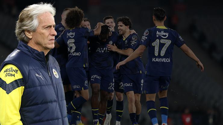 Fenerbahçe’de ilk transfer! Jesus kararını verdi