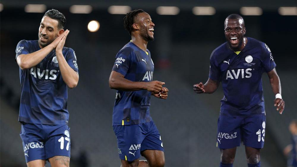 Fenerbahçe’nin hücumcuları Jorge Jesus ile uçuşa geçti