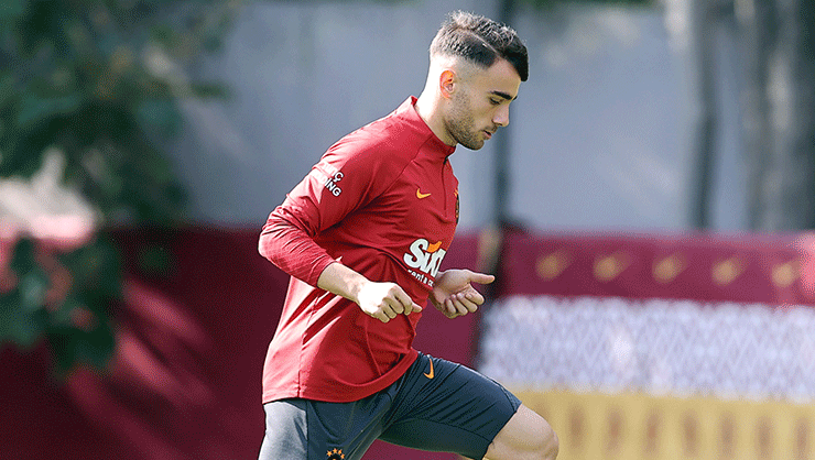 Galatasaray’ın genç futbolcusu Yunus Akgün’e kötü haber!