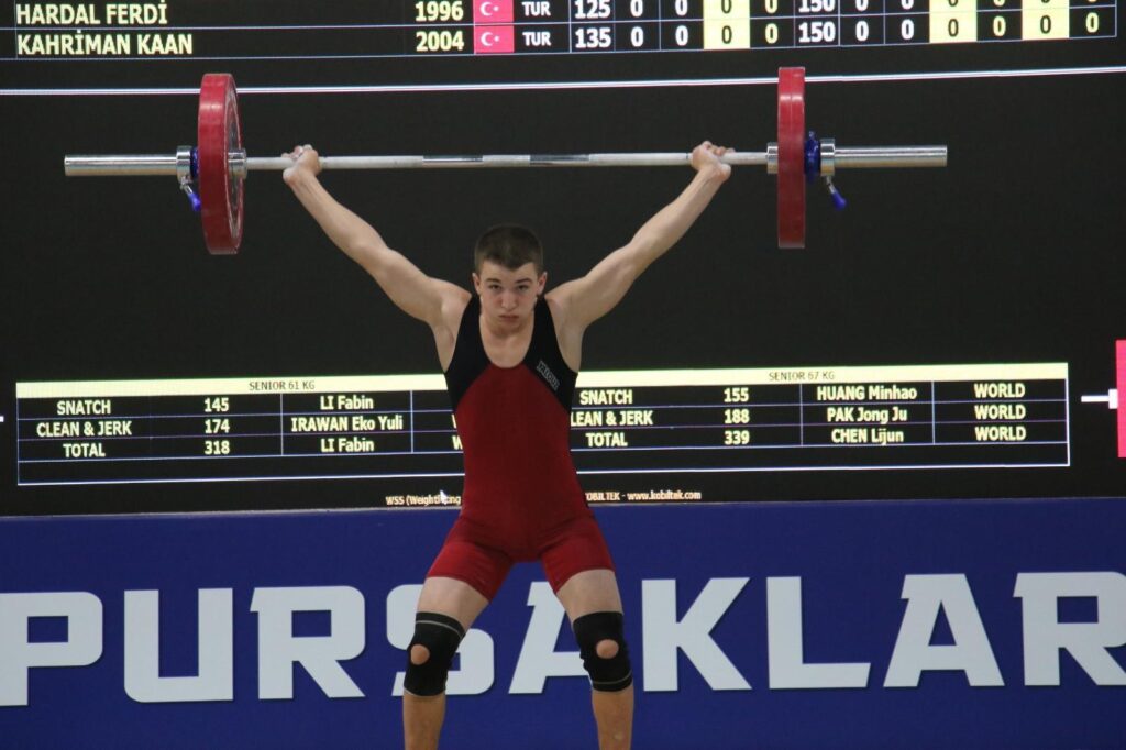 ‘İkinci Uluslararası Naim Süleymanoğlu Halter Turnuvası’ yapıldı
