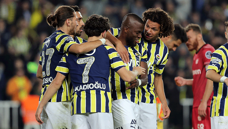 İtalyan devleri Fenerbahçeli futbolcuyu izleyecek