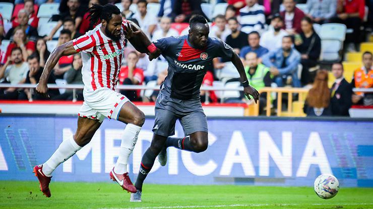 (ÖZET) Antalyaspor – Karagümrük maç sonucu: 4-2
