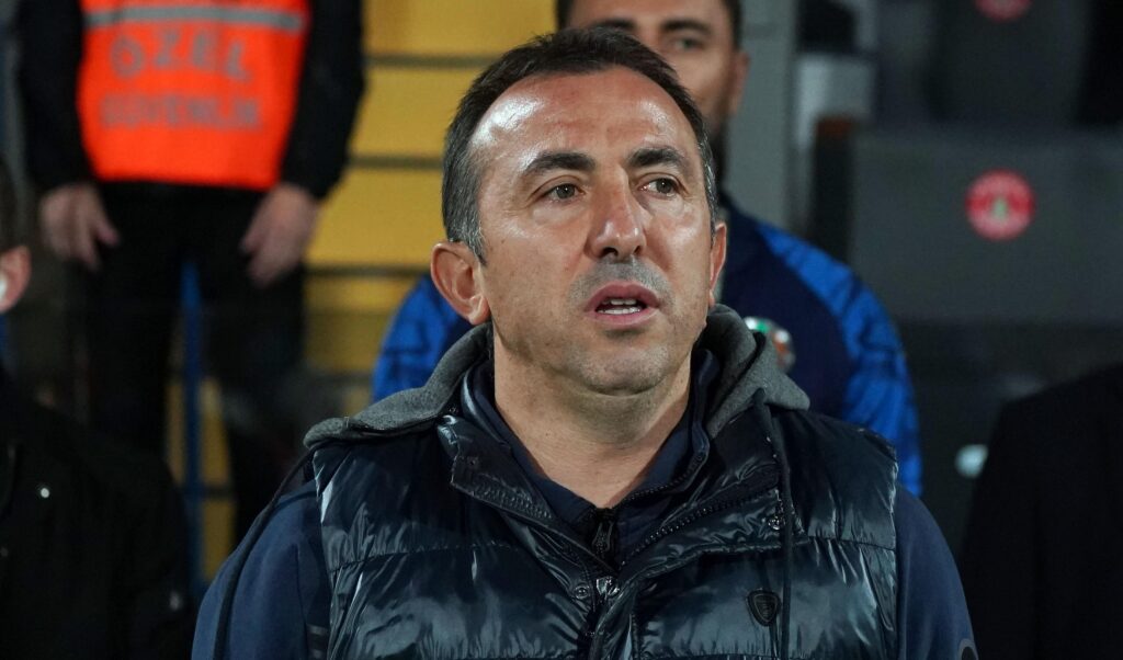 Recep Uçar: Lig Ümraniyespor için yeni başladı