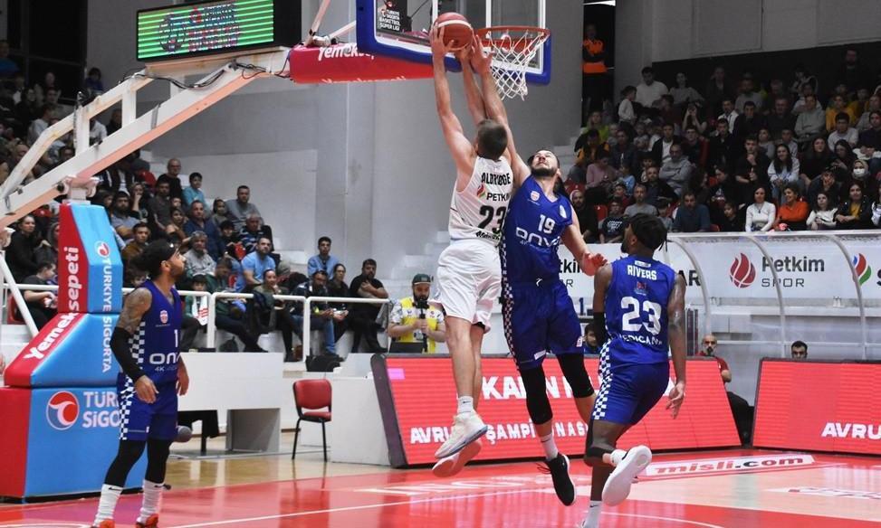 Aliağa Petkimspor 79-75 Büyükçemece Basketbol