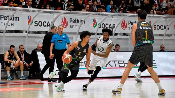 Aliağa Petkimspor 97-83 Beşiktaş Emlakjet