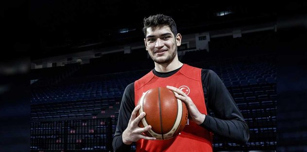 Anadolu Efes Beşiktaş’tan Furkan Haltalı’yı kiraladı