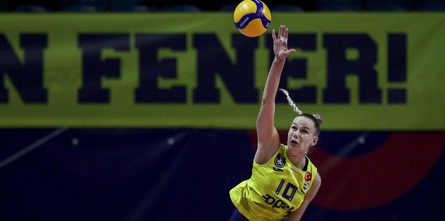 Arina’ya nazar değdi!