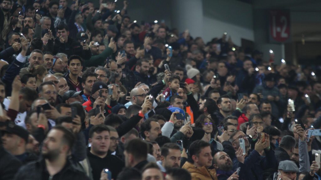 Beşiktaş ve Trabzonspor PFDK’ya sevk edildi