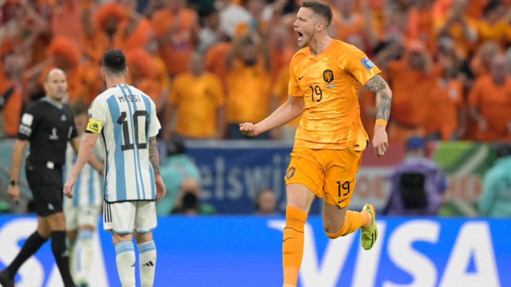 Beşiktaşlı yöneticiler ile görüşen Weghorst, Messi ile yaşananları anlattı!