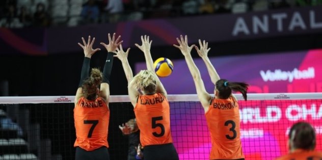 Eczacıbaşı Dynavit-Gerdau Minas: 3-1 | MAÇ SONUCU – Eczacıbaşı Dynavit dünya üçüncüsü!