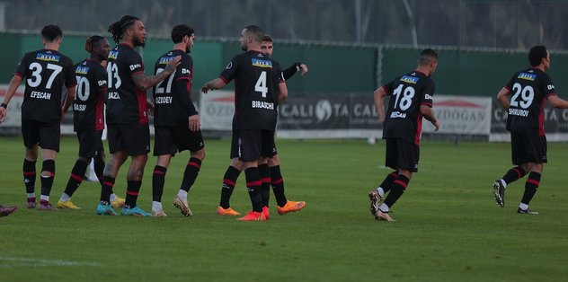 Fatih Karagümrük 2-0 Hatayspor (MAÇ SONUCU-ÖZET) | Karagümrük Hatay’ı devirdi!