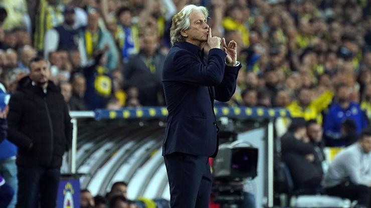 Fenerbahçe’de büyük tehlike! Jesus’a dev talip