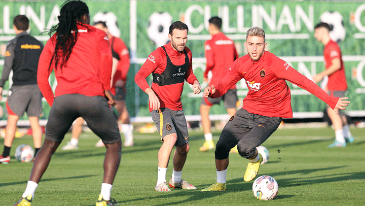 Galatasaray, Antalya kampındaki çalışmalarına devam etti