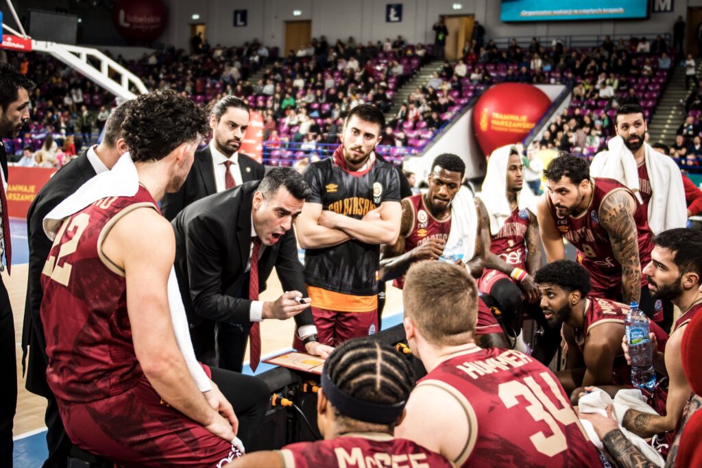 Galatasaray Nef son 16’da!