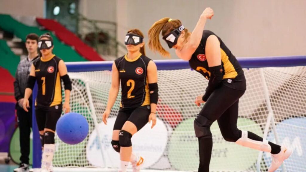 Golbolcular final yolunda