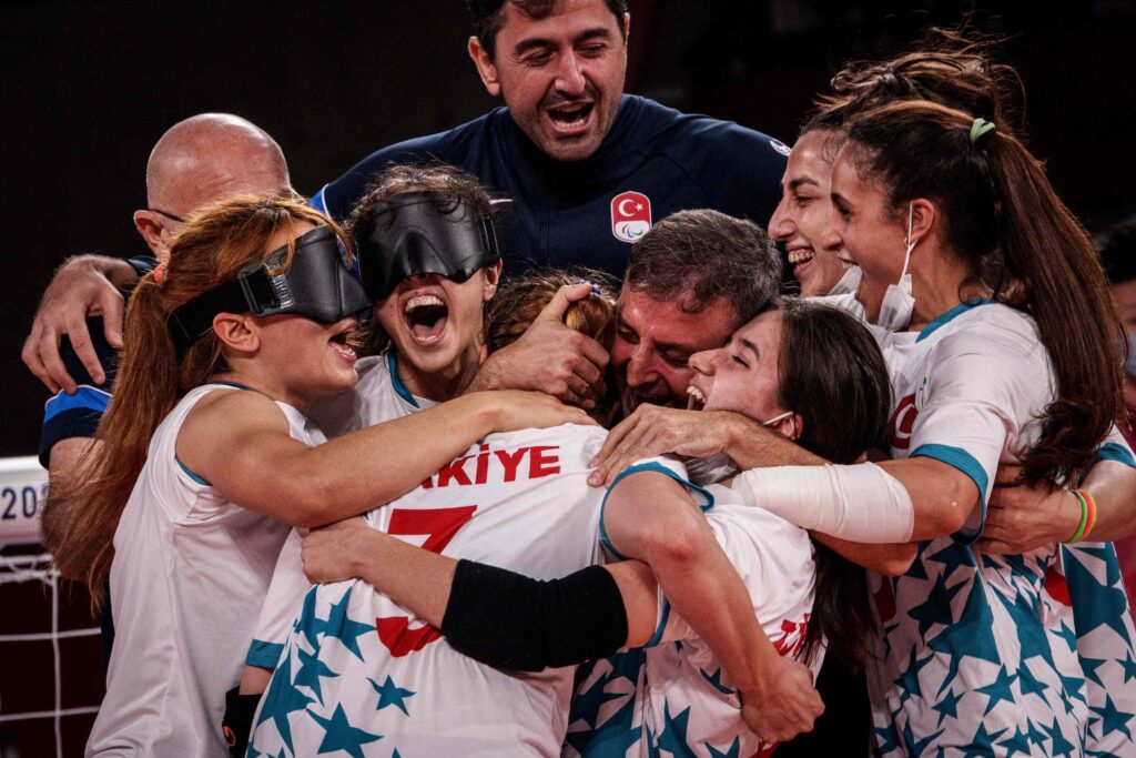 Golbolda şampiyonlar firesiz!