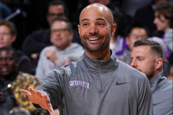 NBA’de ilk İspanyol koç ‘Jordi Fernandez’ oldu