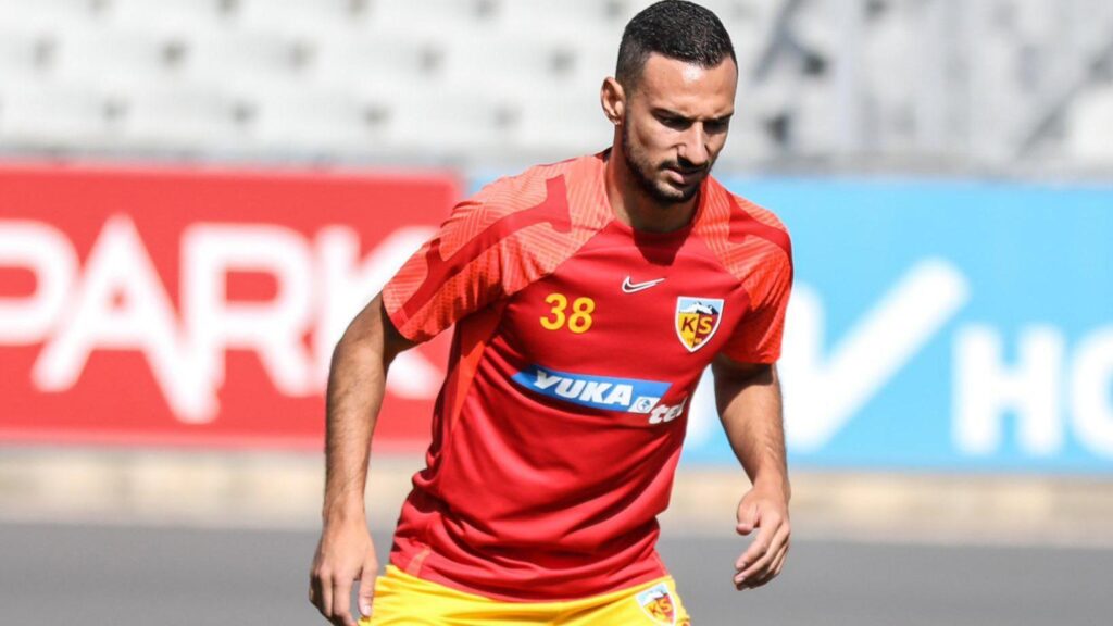 Onur Bulut’un menajerlik şirketinden transfer açıklaması!