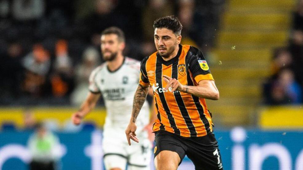 Ozan Tufan’ı bizzat telefonla aradı! ‘Kulübümle anlaşırsanız gelirim’