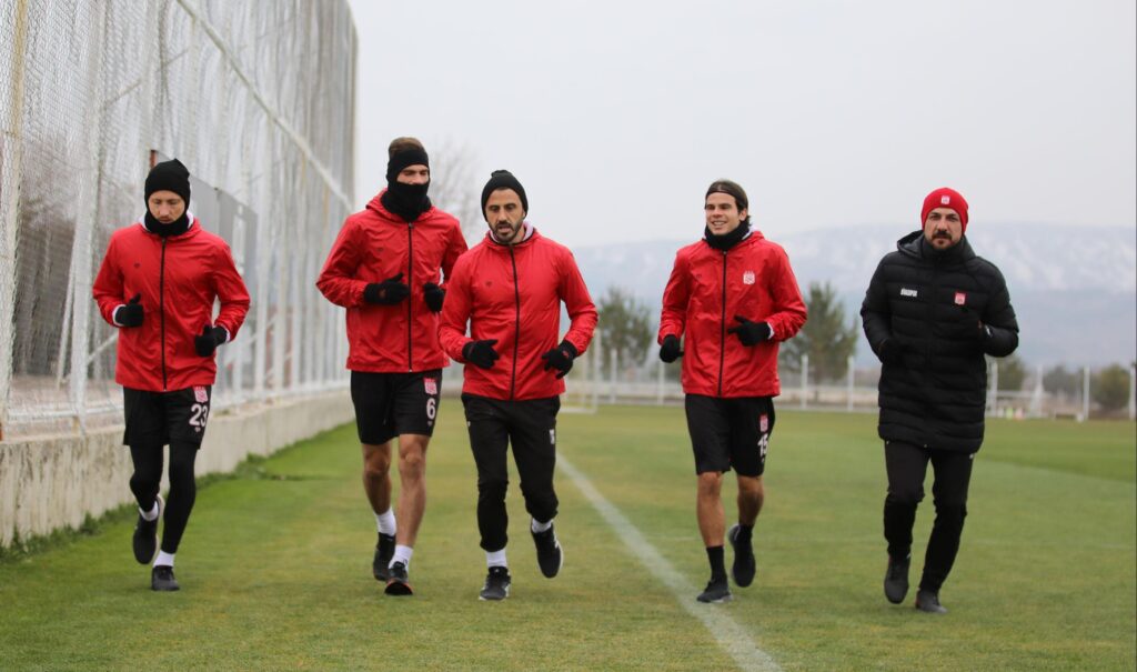 Sivasspor’da Galatasaray maçı hazırlıkları başladı