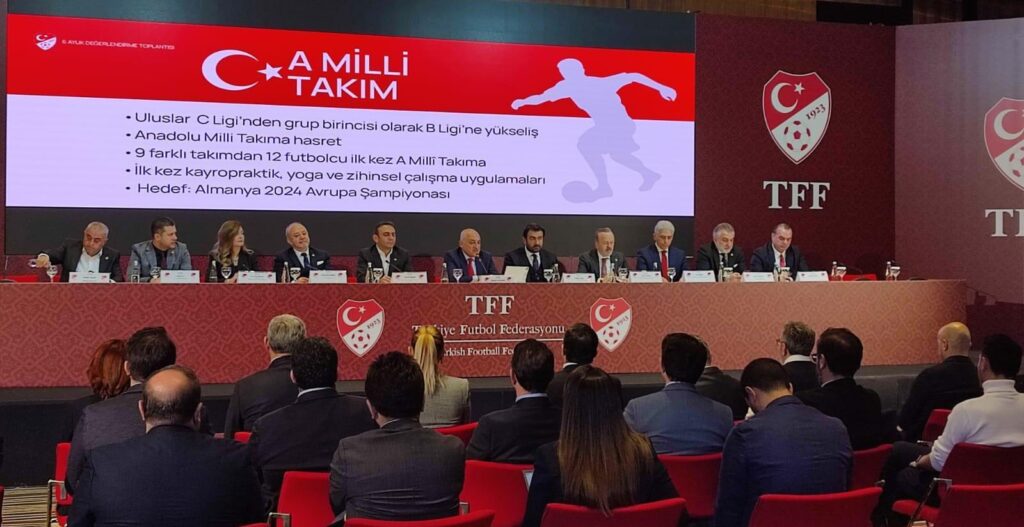 TFF Başkanı Mehmet Büyükekşi müjdeyi verdi! Süper Lig…