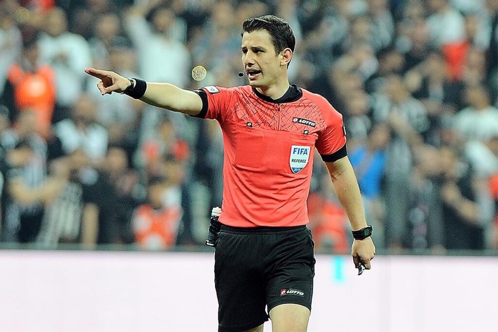 Trabzonspor – Fenerbahçe derbisinin hakemi belli oldu!