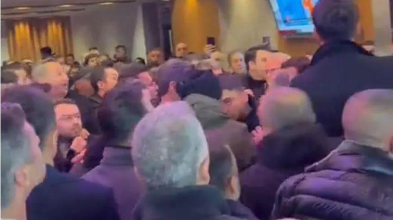 Trabzonspor – Fenerbahçe maçında protokolde kaşkol kavgası