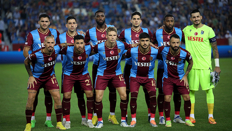 Trabzonspor’da 2 yıldız topun ağzında! Ayrılık için kolaylık sağlanacak!