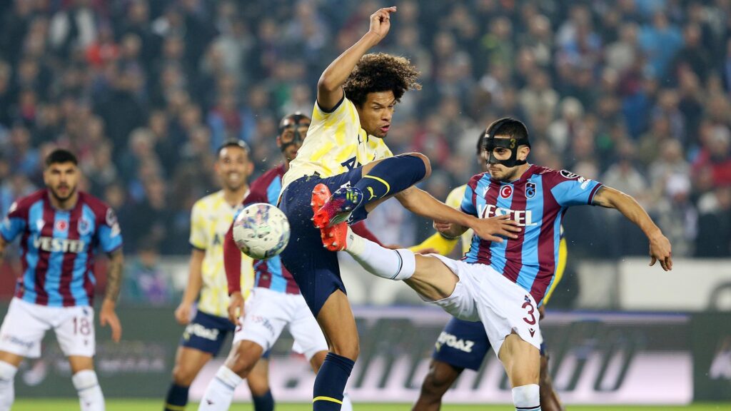 Trabzonspor’un maskeli kahramanları!