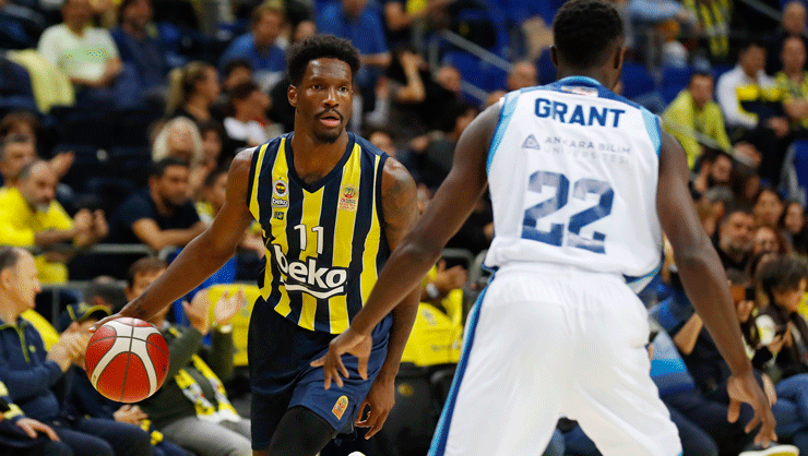 Türk Telekom-Fenerbahçe Beko: 82-75