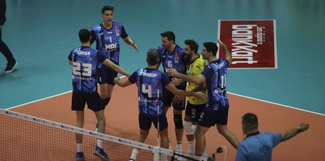 Ziraat Bankkart 1-3 Fenerbahçe HDI Sigorta (MAÇ SONUCU) | Voleybol AXA Sigorta Efeler Ligi
