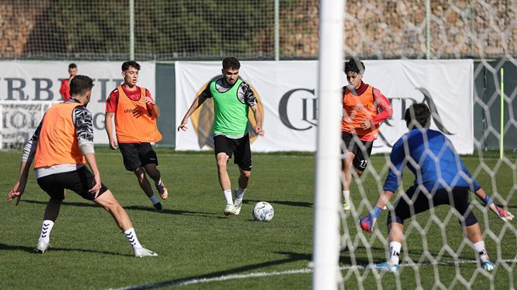 Alanyaspor, Beşiktaş maçı hazırlıklarına başladı