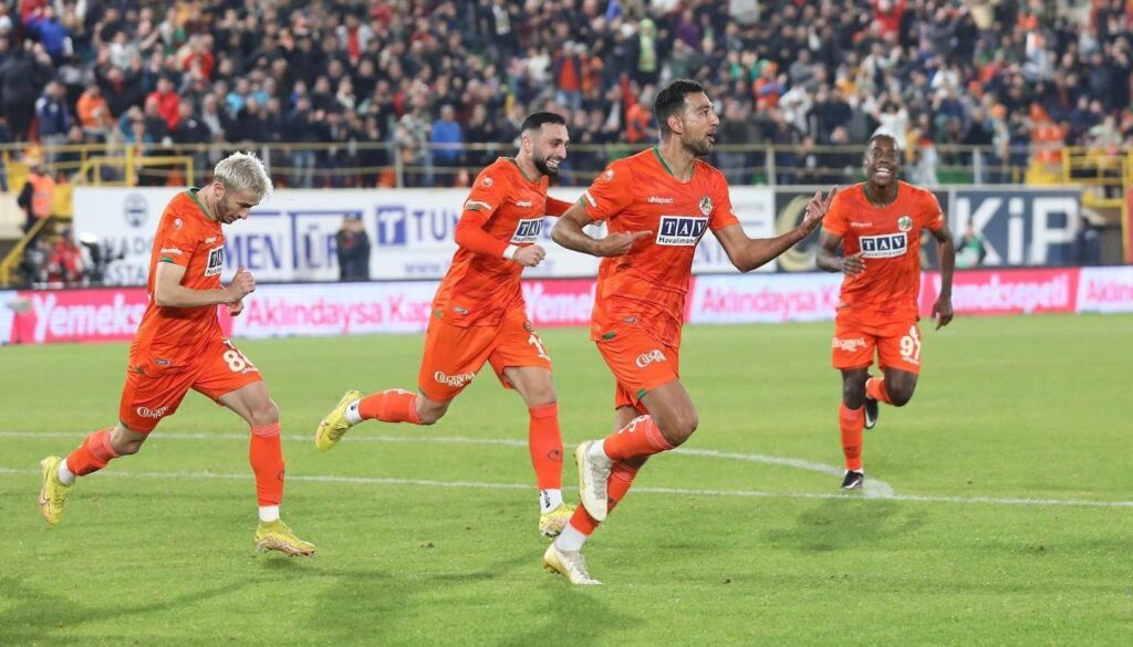 Alanyaspor’dan Trabzonspor karşısında müthiş rövanş!