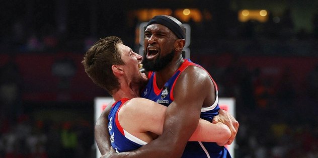 Anadolu Efes Chris Singleton ile sözleşme imzaladı!