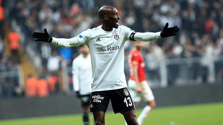 Atiba için olay sözler! “Sahneyi terk etmesi lazım”