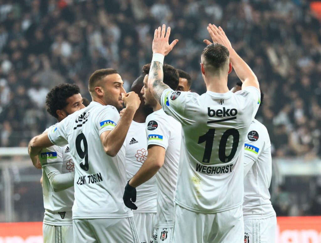 Beşiktaş haftayı BAY geçecek