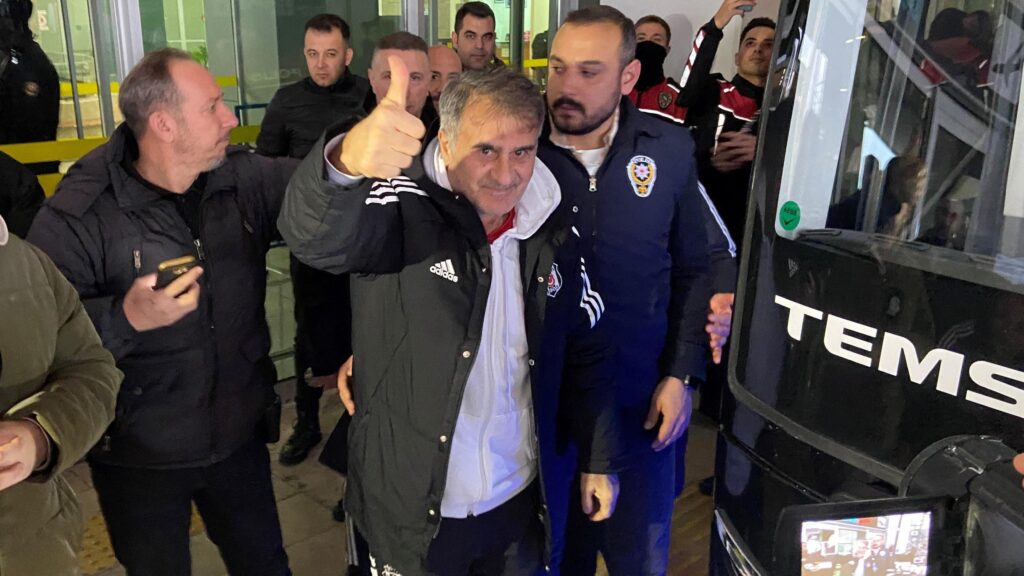 Beşiktaş kafilesi Konya’ya geldi