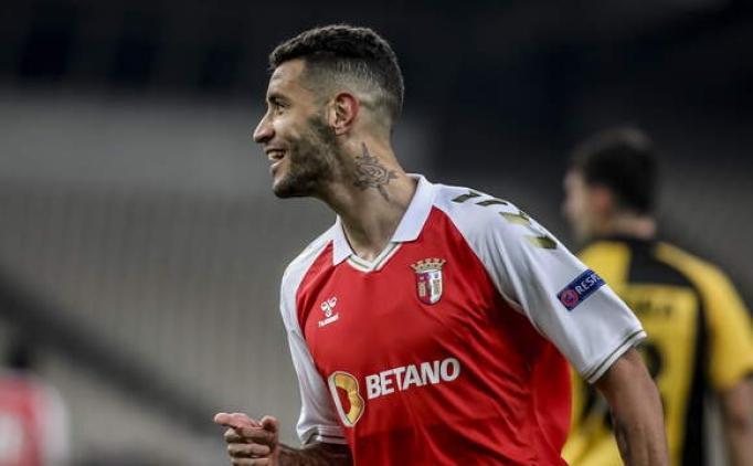 Beşiktaş’tan stoper transferi!