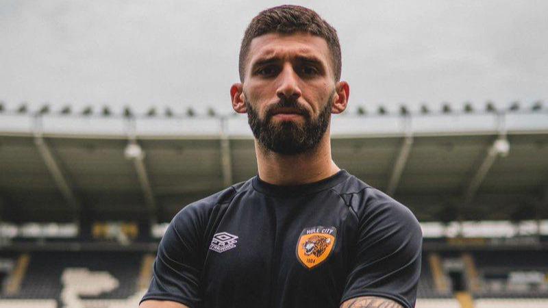 Doğukan Sinik Antalyaspor’a geri döndü