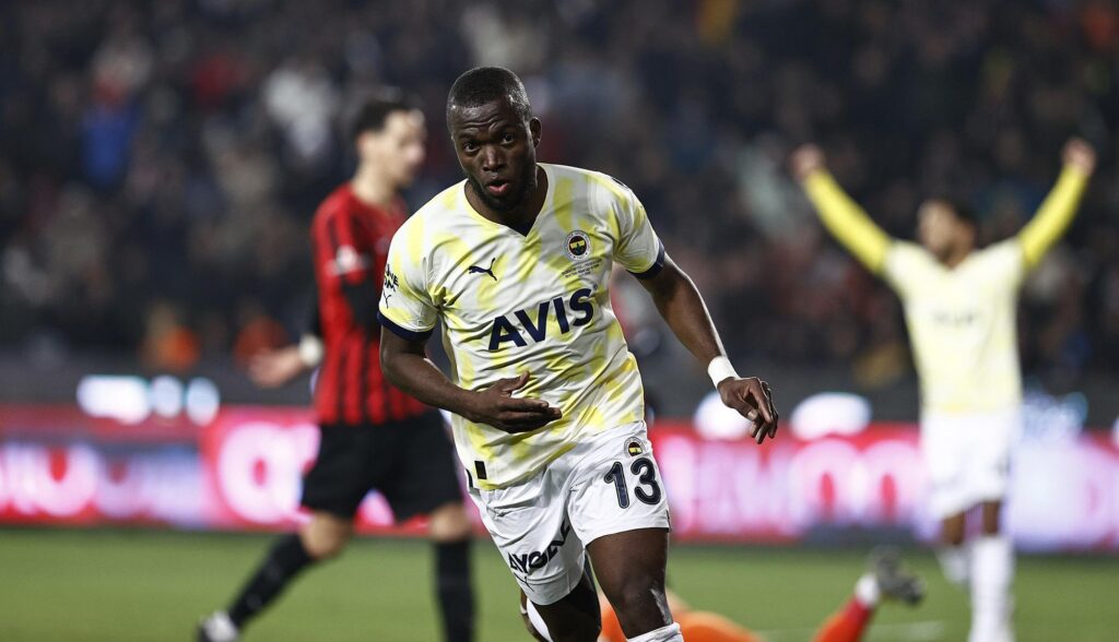 Enner Valencia net konuştu: Geleceğim Fenerbahçe’de!