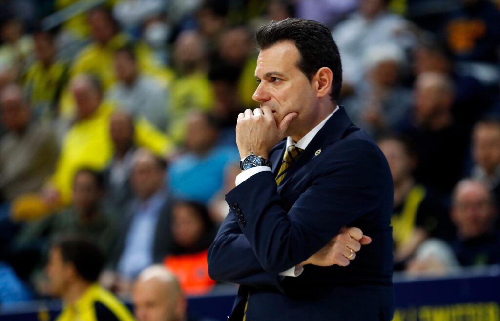 Fenerbahçe Beko başantrenörü Dimitris Itoudis: “Maçın gerektirdiği enerjiyi ve fiziksel mücadeleyi sahaya yansıtmamız gerekiyor”