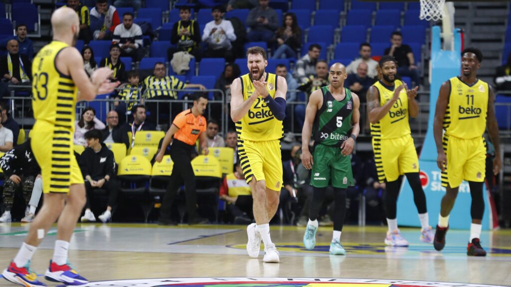 Fenerbahçe Beko – Darüşşafaka maç sonucu: 95-82 | Fenerbahçe, ligde farklı!
