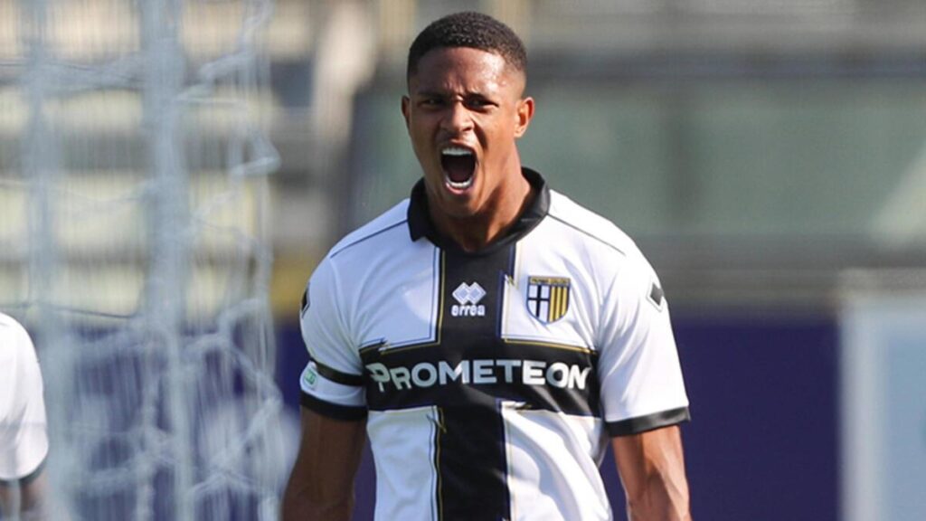 Fenerbahçe, Hollandalı yıldızın transferini bitirdi!