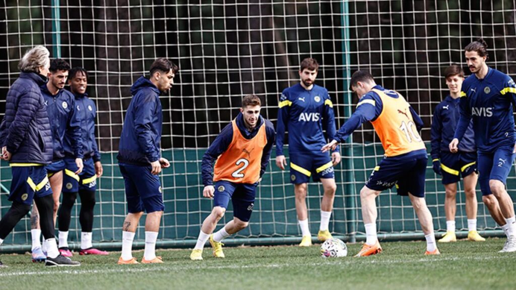 Fenerbahçe, Kasımpaşa maçı hazırlıklarını sürdürdü